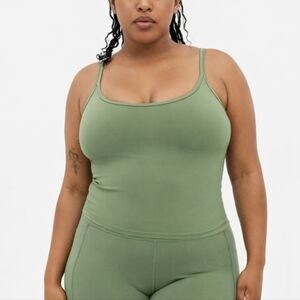 Girlfriend Collection Scoop Athletic Tank Size 3X-5X